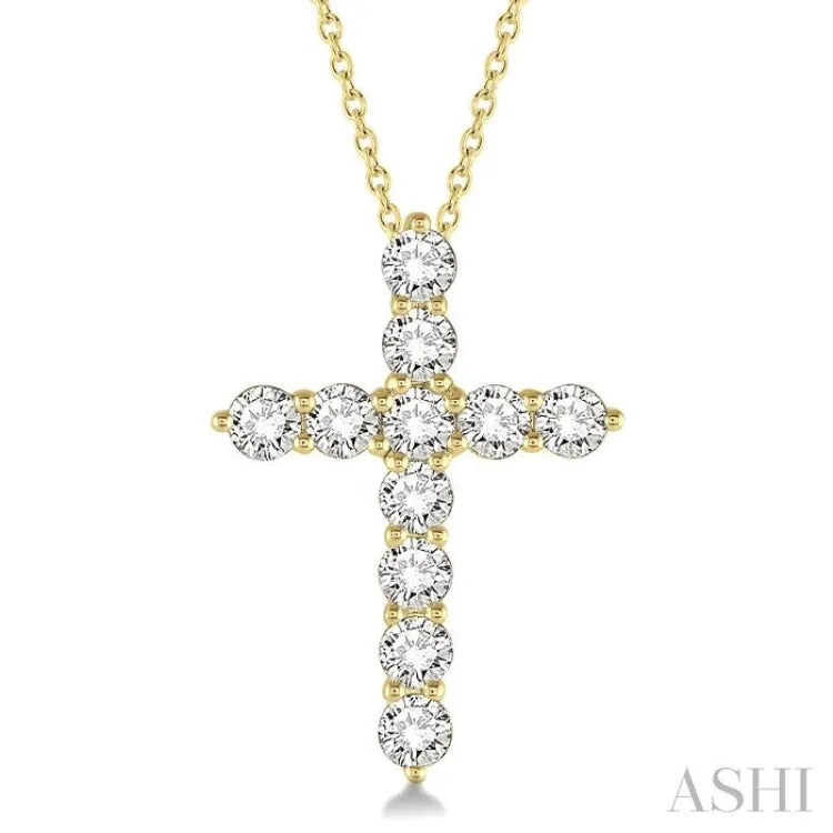 1 1/2 Ctw Round Cut Diamond Cross Pendant in 14K Yellow Gold with Chain