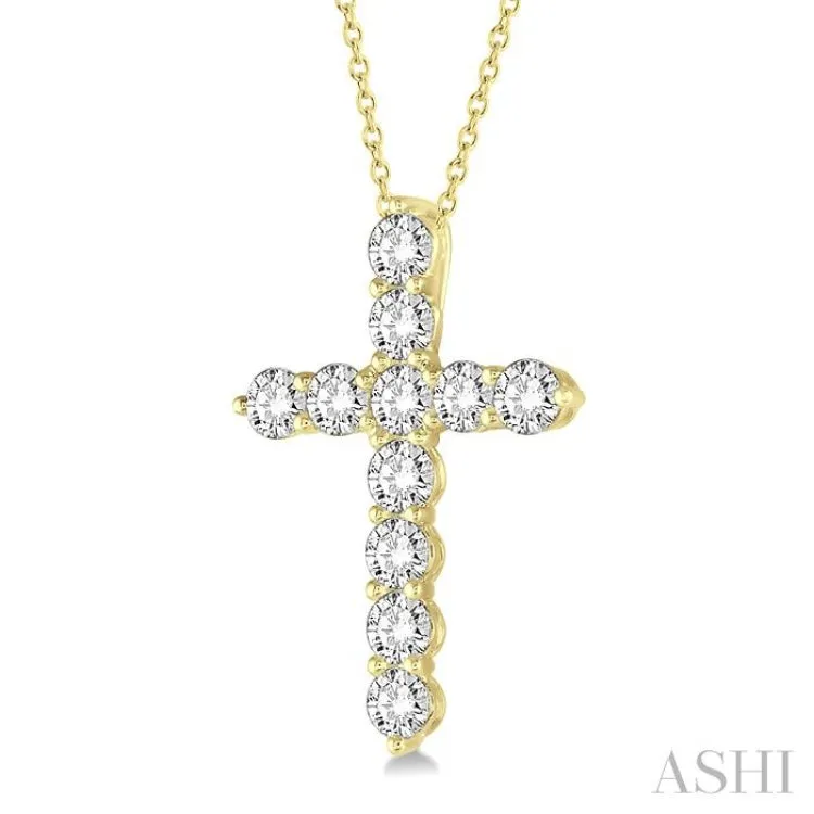 1 1/2 Ctw Round Cut Diamond Cross Pendant in 14K Yellow Gold with Chain