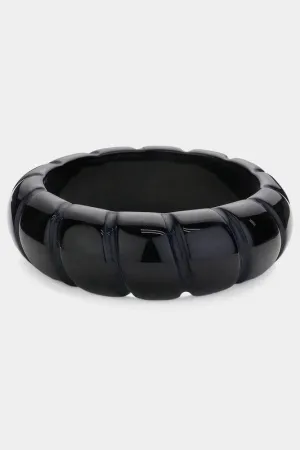 Carved Stripe Resin Bangle - Black