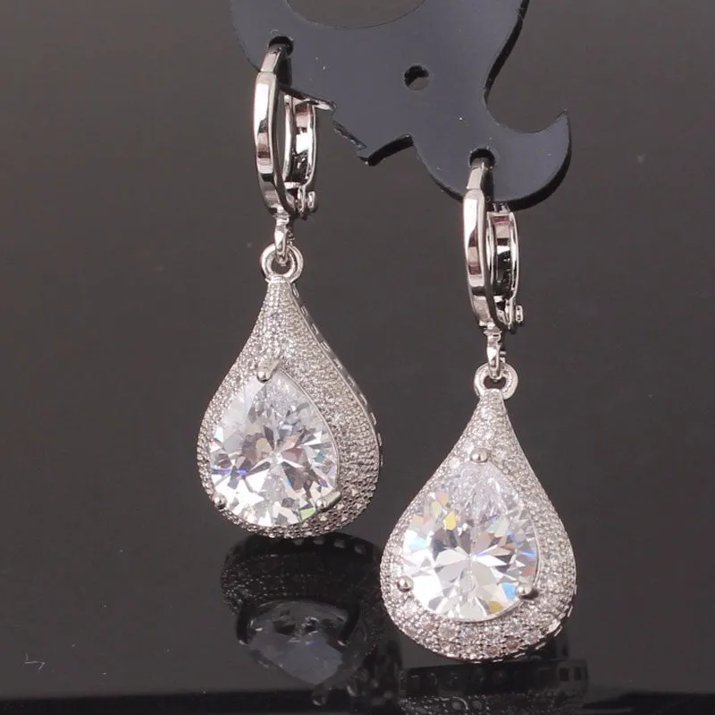 Creative Jewelry Earring for Women 18k White Gold Plating Drop Earrings Pear Shape Crystal Fabulous Wedding Dangle Earrings