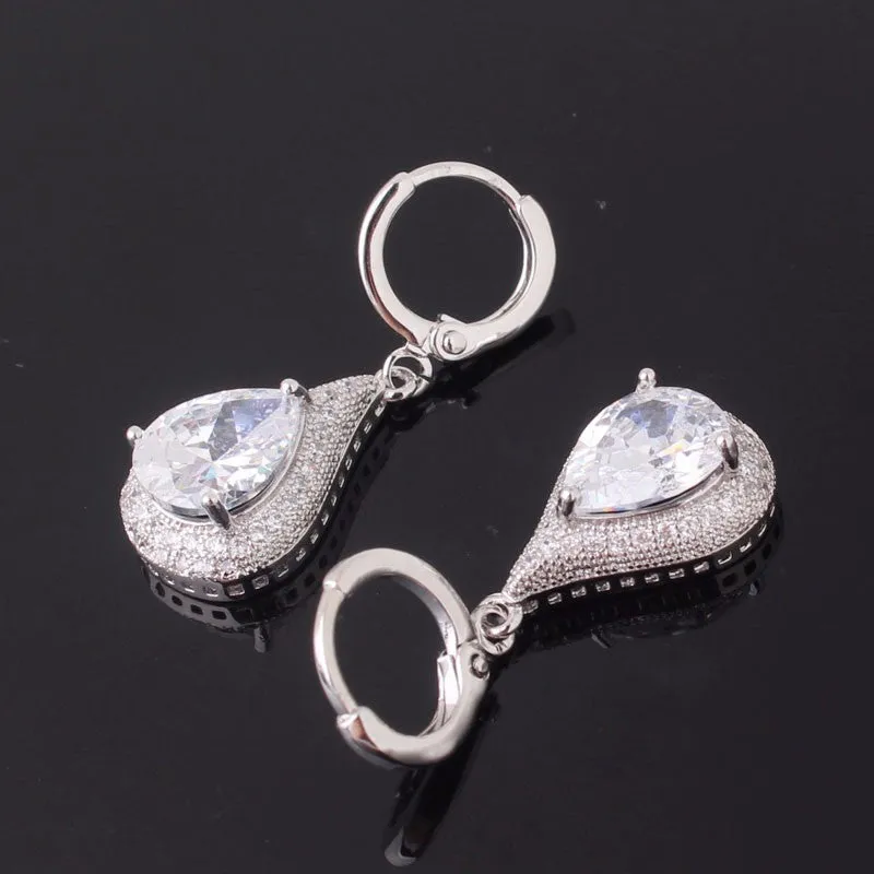 Creative Jewelry Earring for Women 18k White Gold Plating Drop Earrings Pear Shape Crystal Fabulous Wedding Dangle Earrings