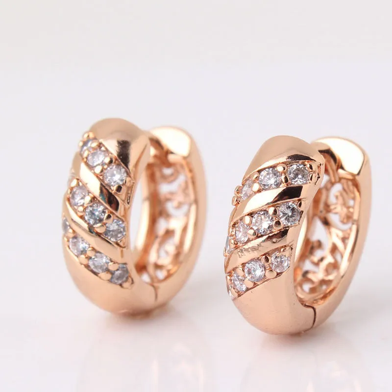 Engagement Jewelry Huggie Earings for Women Three Rows Crystals AAA Cubic Zircon Hoop Earrings Fashion