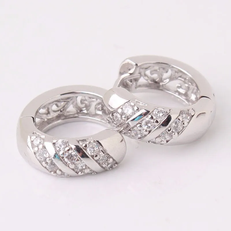 Engagement Jewelry Huggie Earings for Women Three Rows Crystals AAA Cubic Zircon Hoop Earrings Fashion