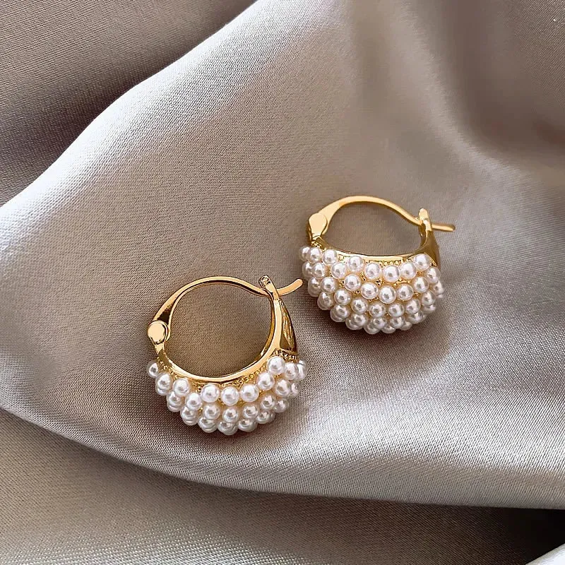 Fashionable Luxury Imitation Pearl Brand Piercing Woman Elegant Stud French Earring