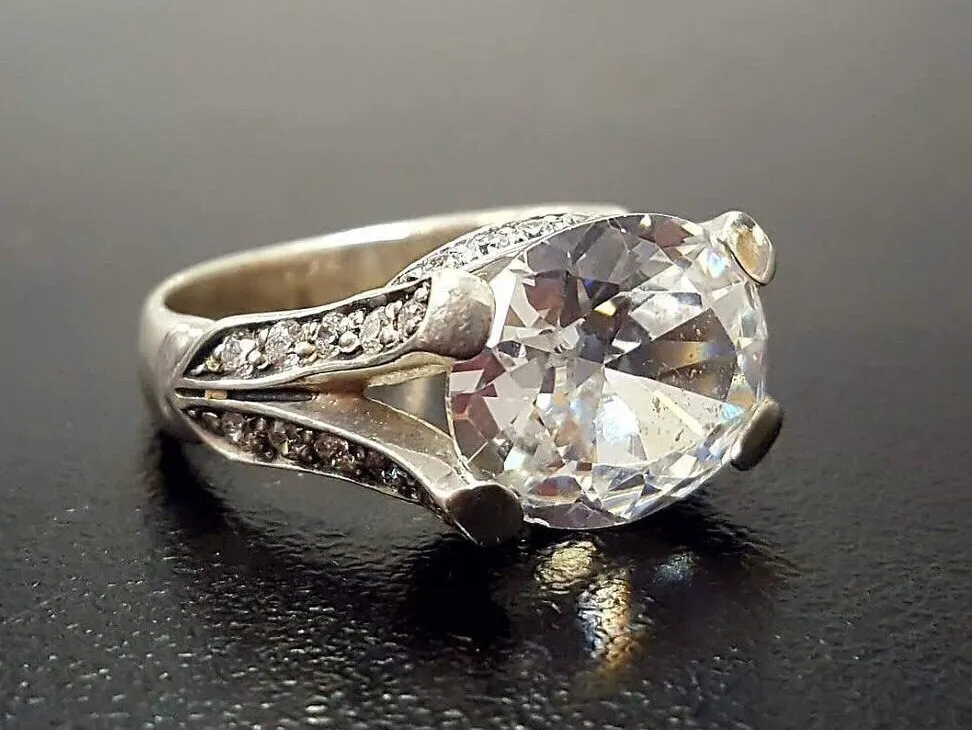 Large Diamond Ring - Sparkly Vintage Ring - Brilliant Diamond Ring