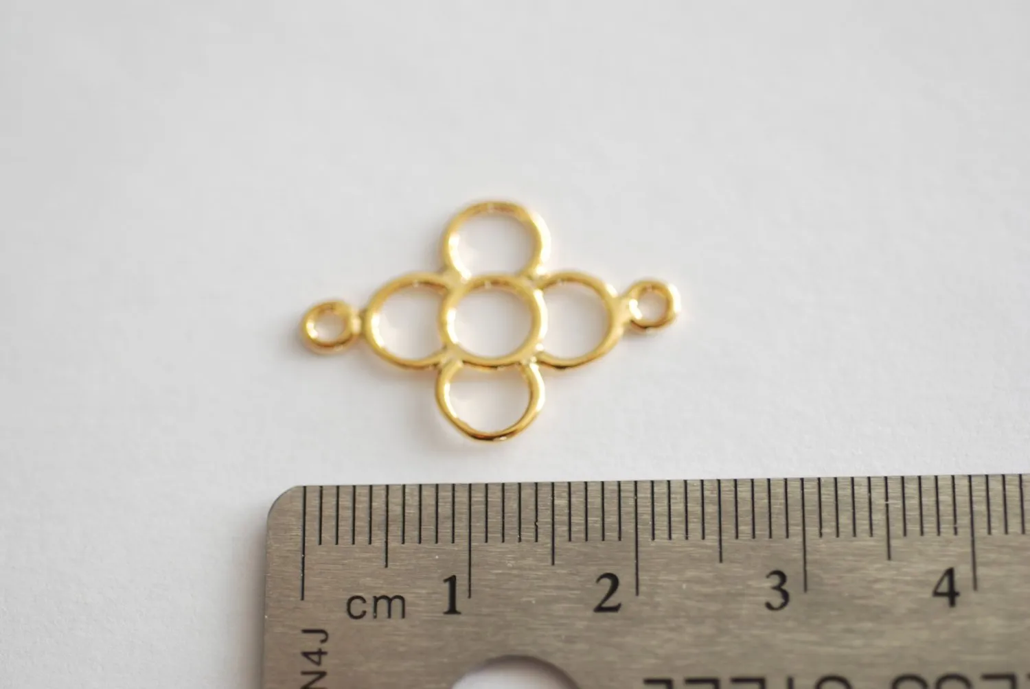 Shiny Vermeil Wholesale Gold Flower Connector, 18k gold Silver Quatrefoil Connector Charm, Gold Four Leaf Clover, Daisy, Flower with Petals, Link, 78