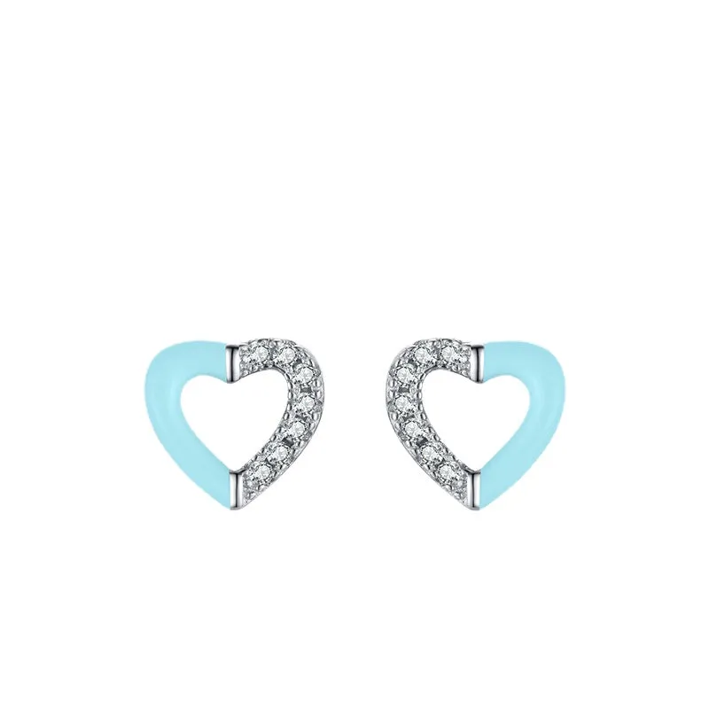 Sweet and Fashionable S925 Sterling Silver Heart-shaped Earrings