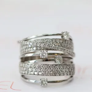 Vilakku Stuctured Natural Round cut Diamond Wedding Band